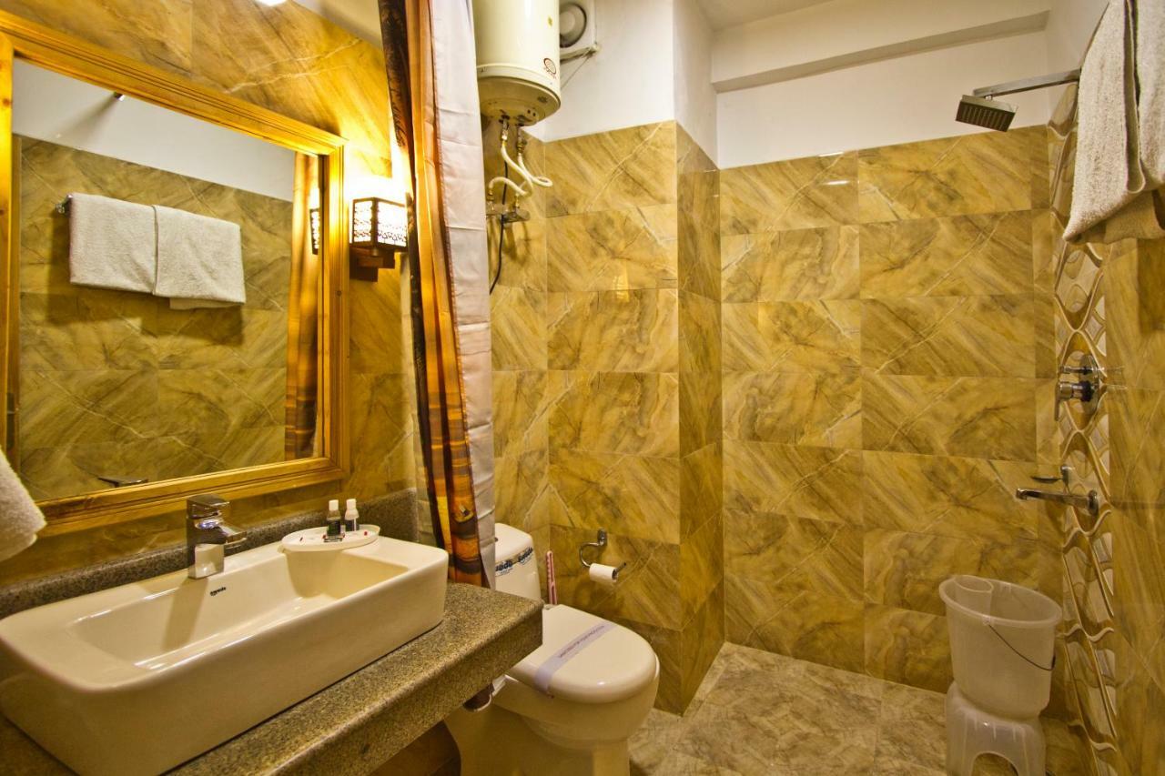 Holiday Bnb Manali Exterior foto